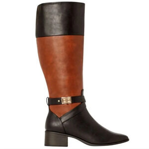 🖤Just Fab Flat Full Zip Boots🖤